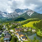 Clubhotel D2 3* Hinterthal