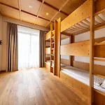 Clubhotel D2